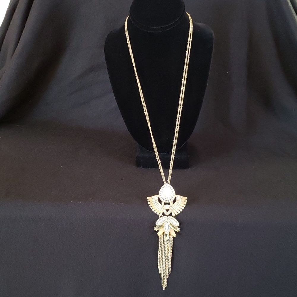 Beautiful Long Pendant Necklace Bold and Sparkly - Picture 3 of 7